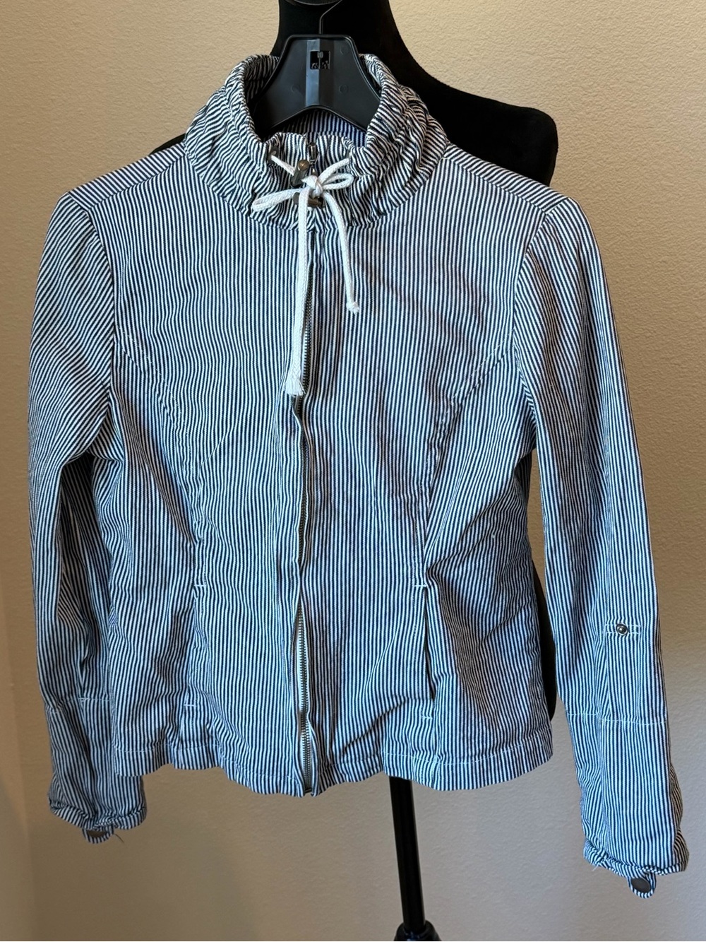 Striped Drawstring Collar Jacket - Blue/White